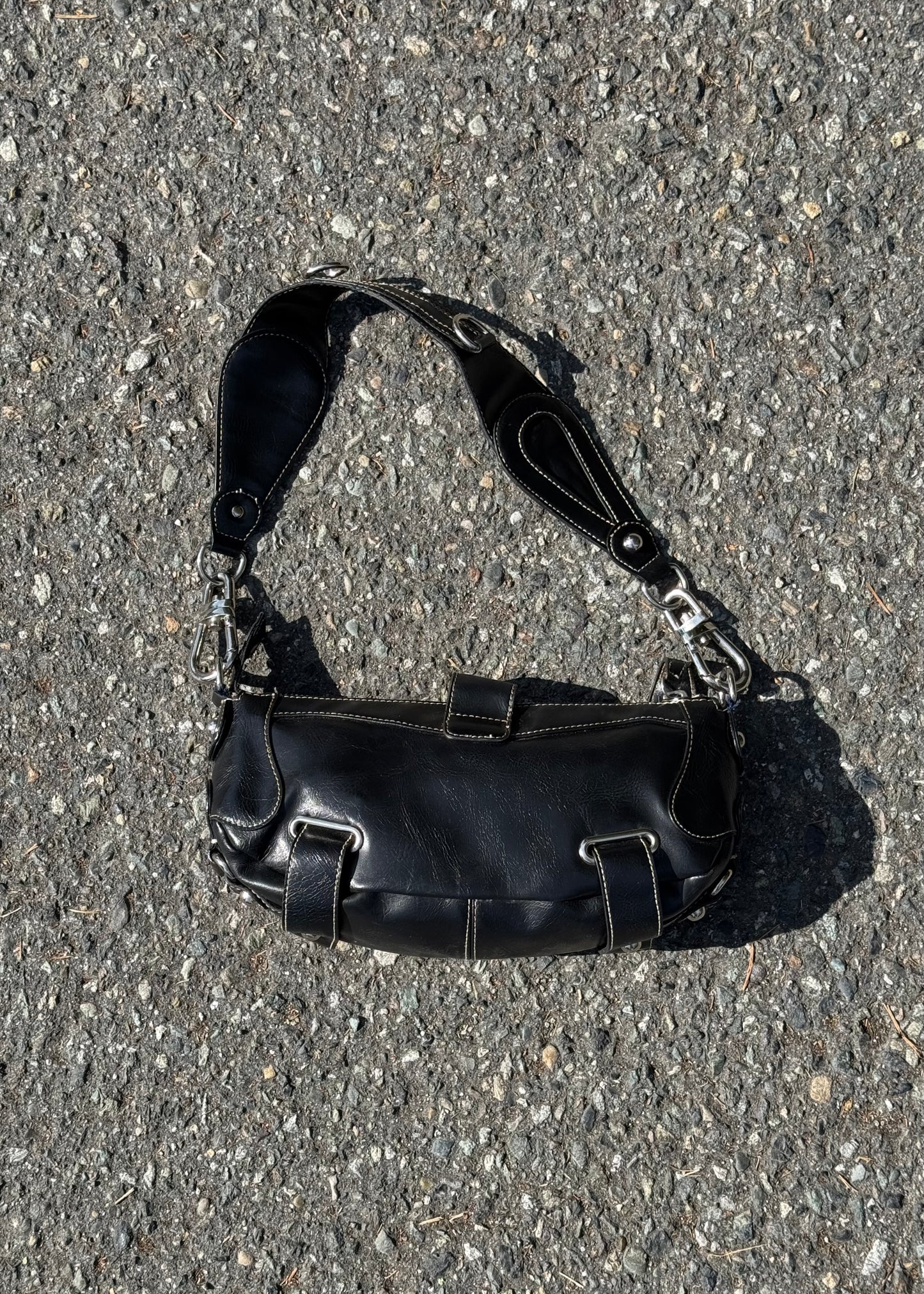 guess shoulder bag