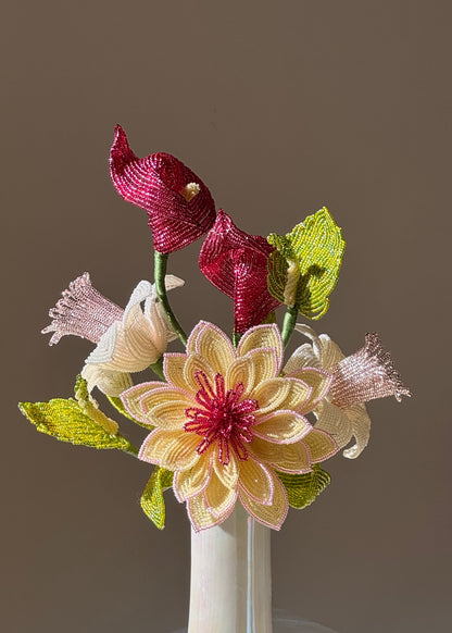 yellow dahlia bouquet