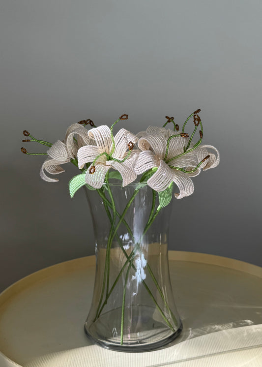 single lily stem