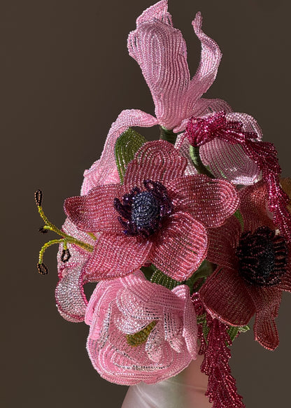 monochrome pink bouquet