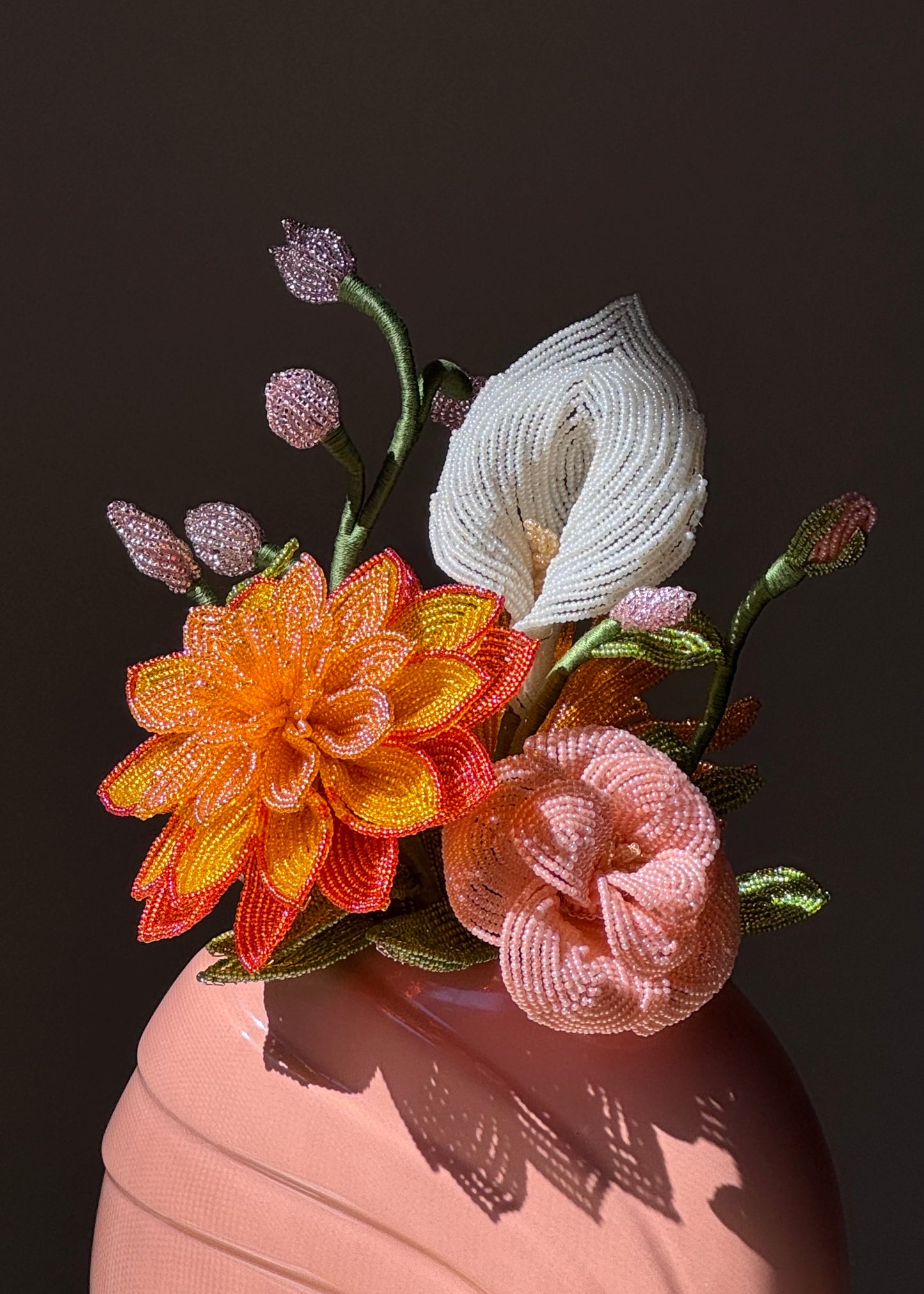 peachy dahlia bouquet