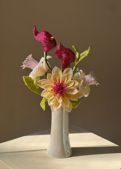 yellow dahlia bouquet