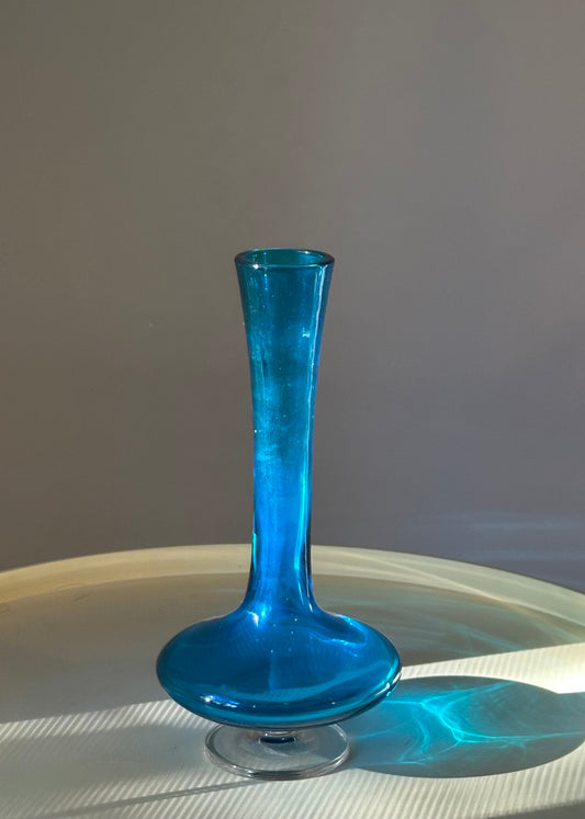 blue bulb vase
